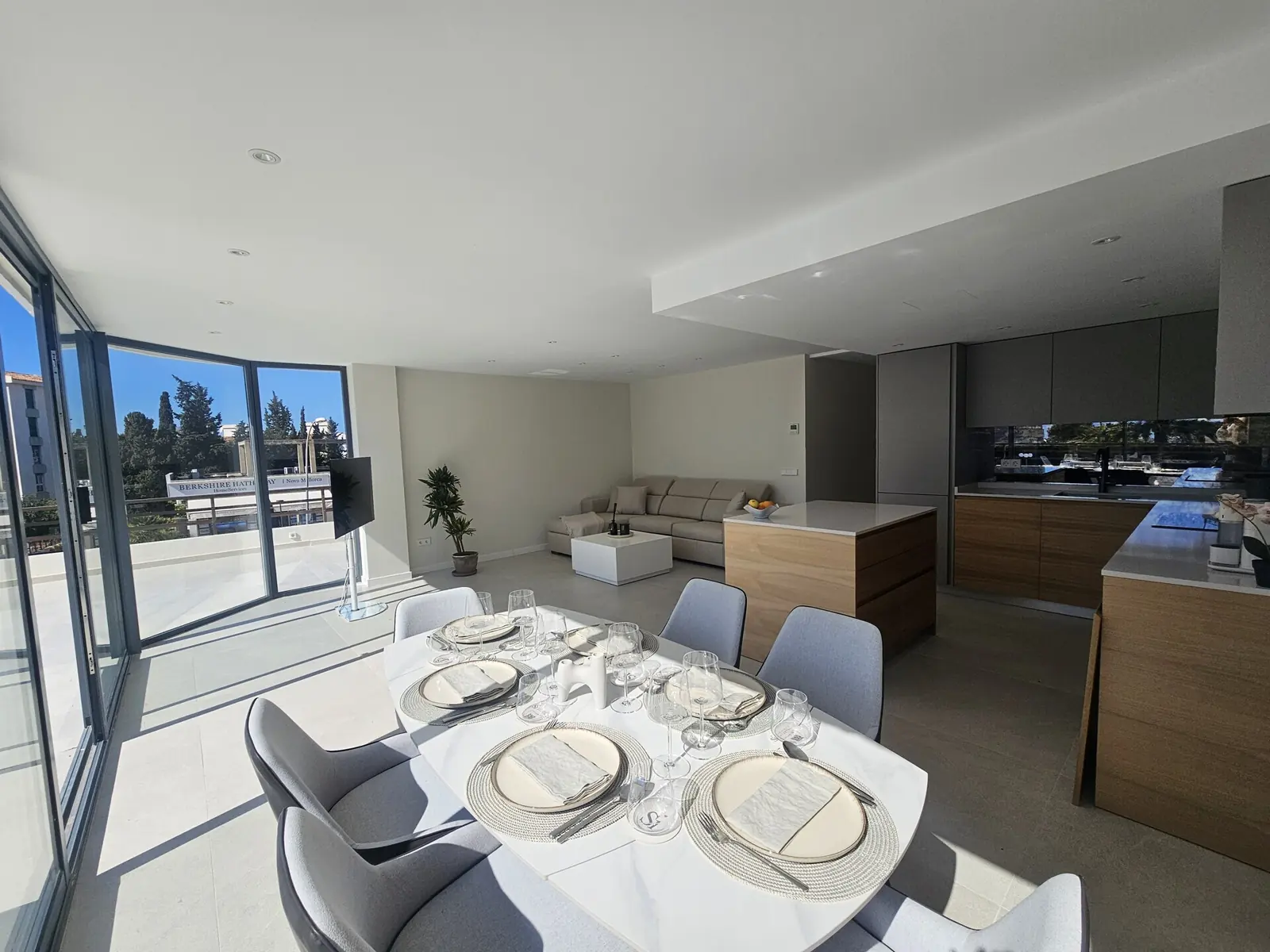 Stylish Renovated Apartment in the Heart of Portals Nous - 1