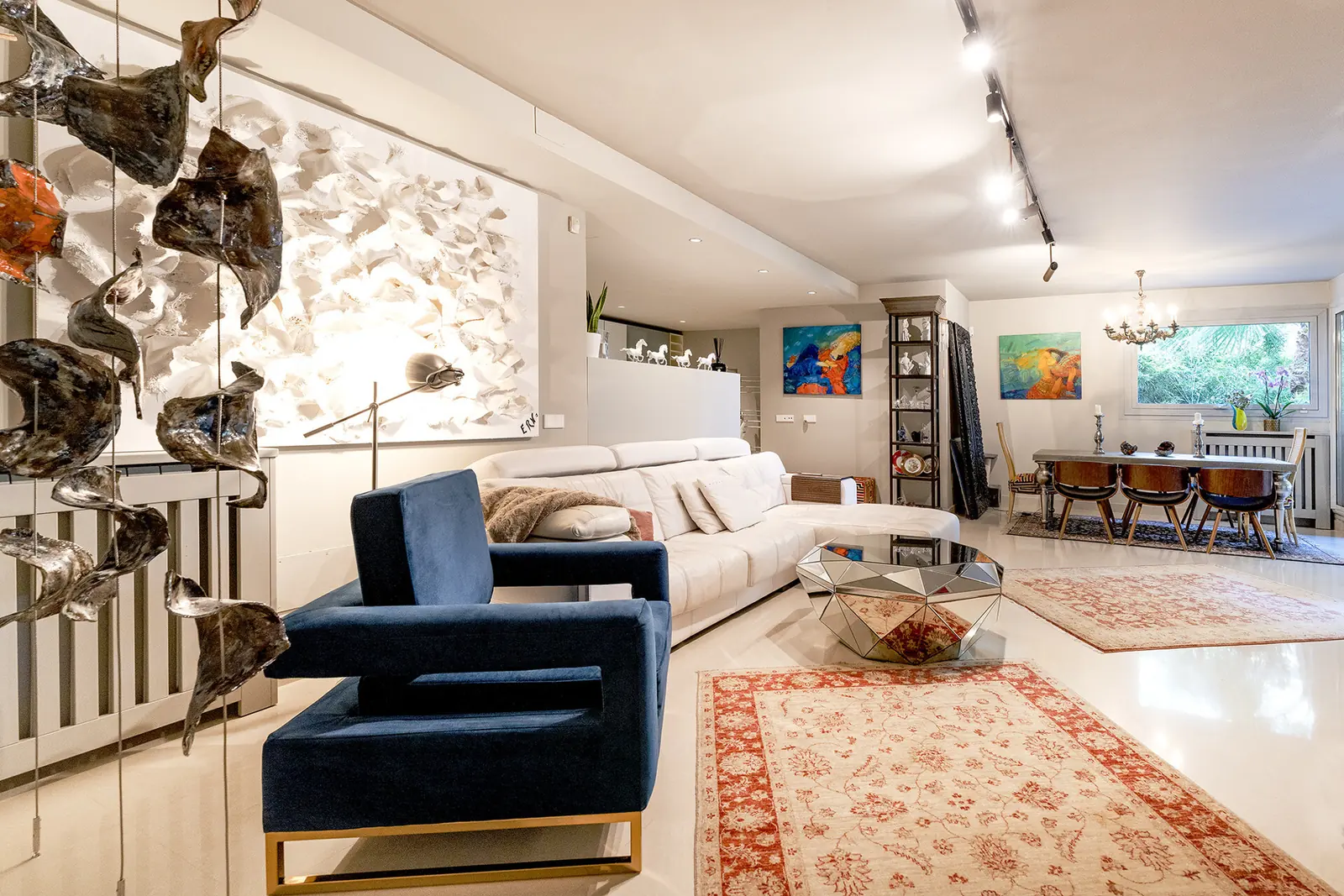 3 Bedroom apartment with a magnificent private garden - 1