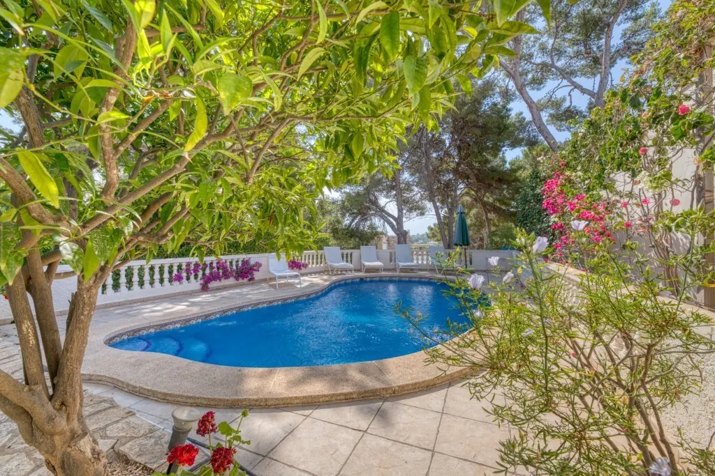 Beautiful 4 bedroom Villa in Santa Ponsa - 1