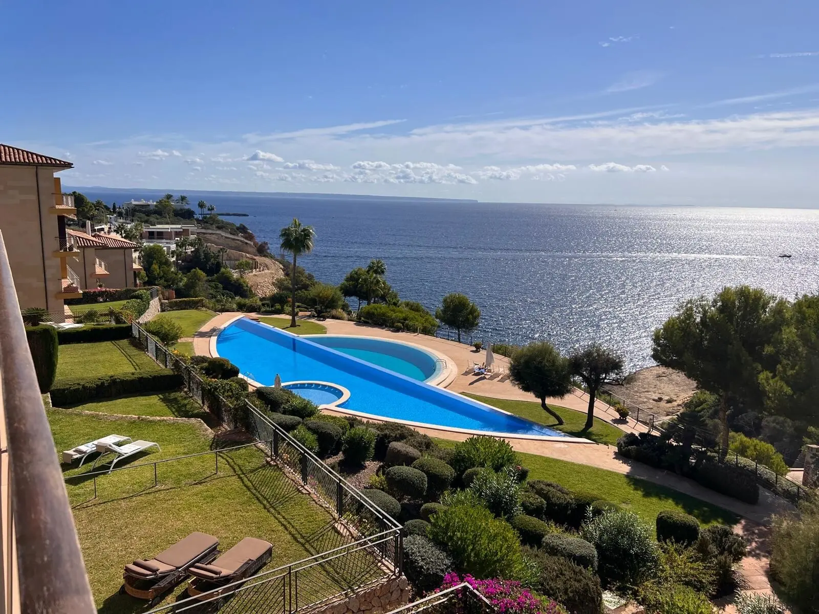 Frontline penthouse with spectacular Sea View - 1
