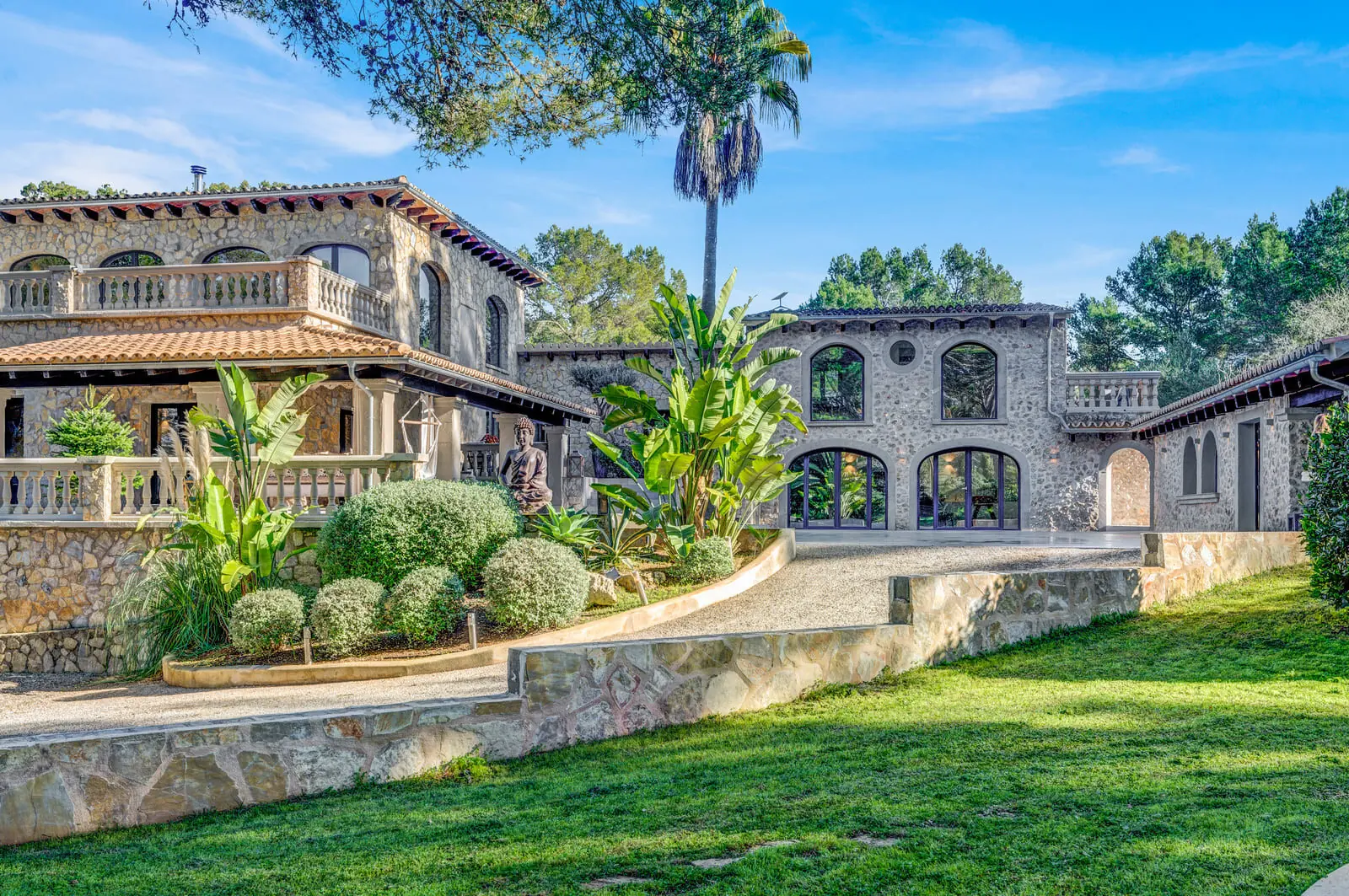 Modernised finca with lots of privacy in Algaida - 1