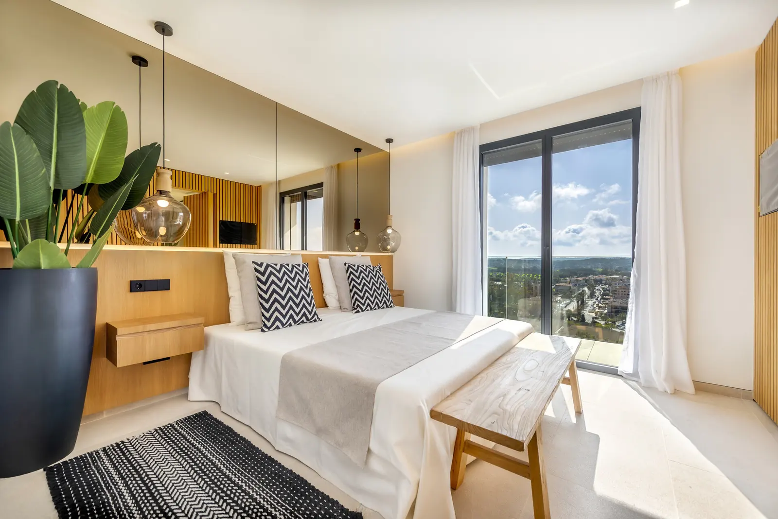 Fantastic flat in an exclusive newly built residential complex in Santa Ponsa. - 1